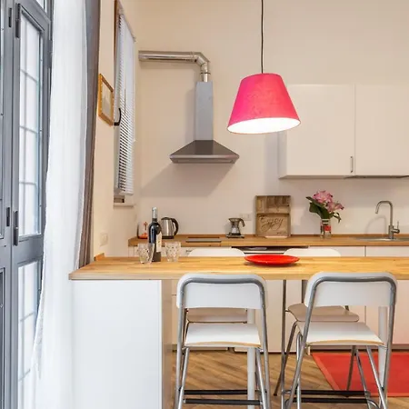 Cozy Loft In Trendy Trastevere Neighborhood Apartment