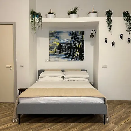 Cozy Loft In Trendy Trastevere Neighborhood Apartment